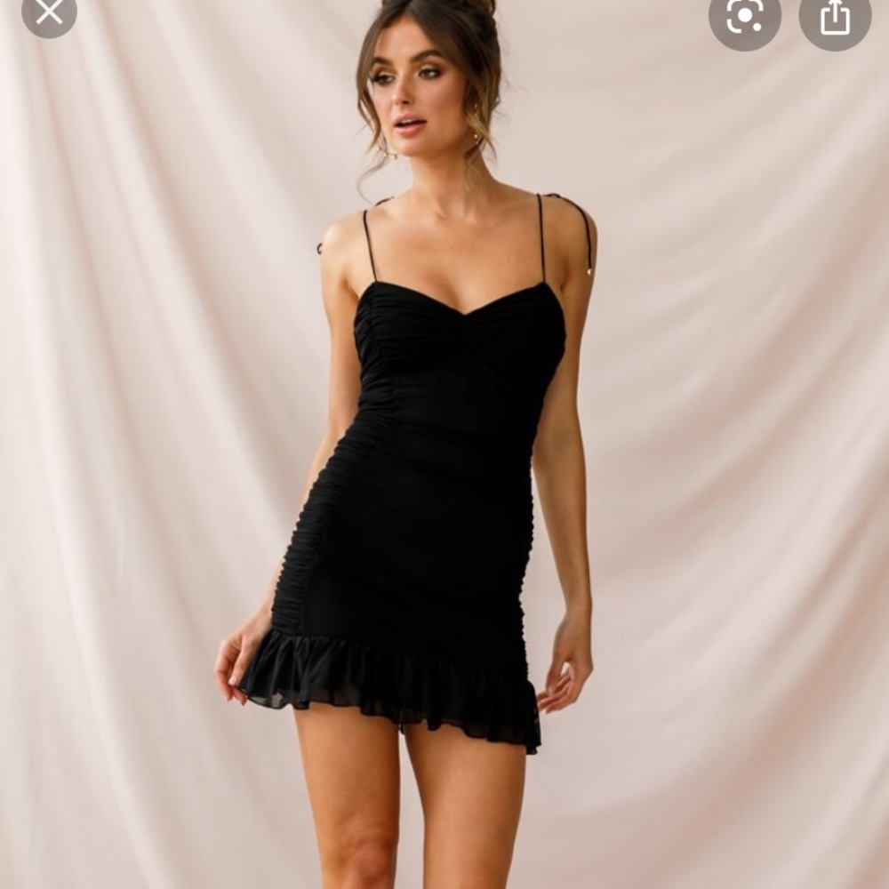 Selfie Leslie- bambi ruched mini dress black